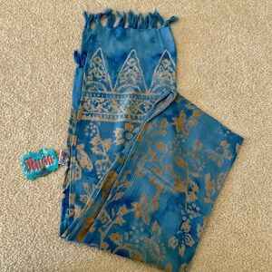 NWT Musa Fringe Scarf